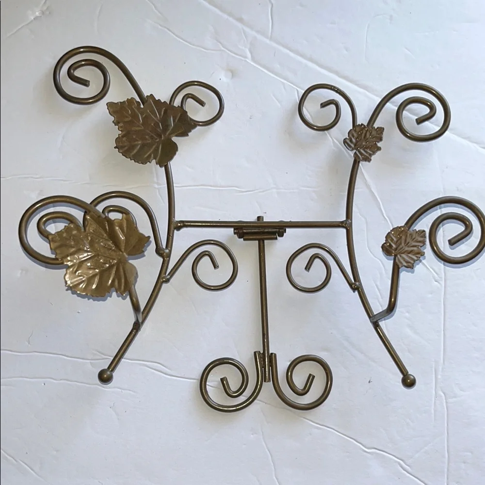 Vintage Elegant Easel Gold and Brown Leaf Book Stand